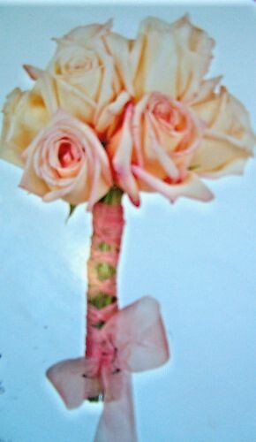 Clutch Bouquet I