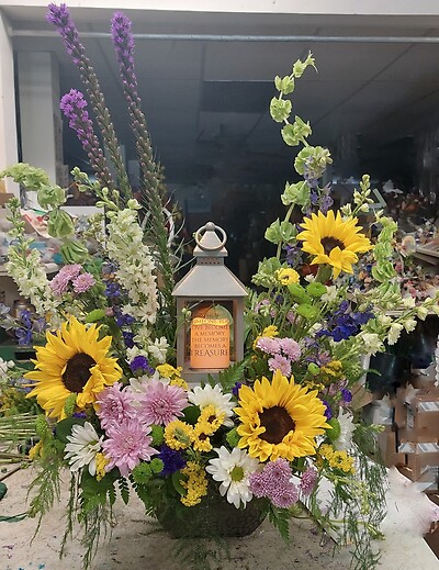 AF Small Lantern Fresh Display