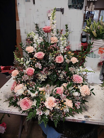 AF Beautiful Spirit Urn Display