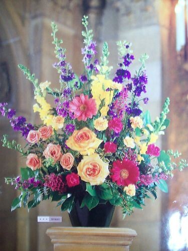 Glorious Mixed Arrangement